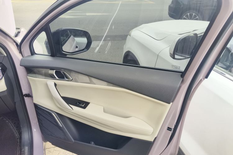 领克06 2023款 Remix 1.5T Shero中控内饰7005