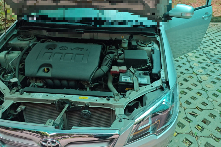 丰田 花冠 2013款 1.6L 自动豪华版局部细节9007