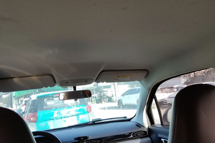 零跑汽车 零跑T03 2021款 400轻享版 三元锂局部细节22