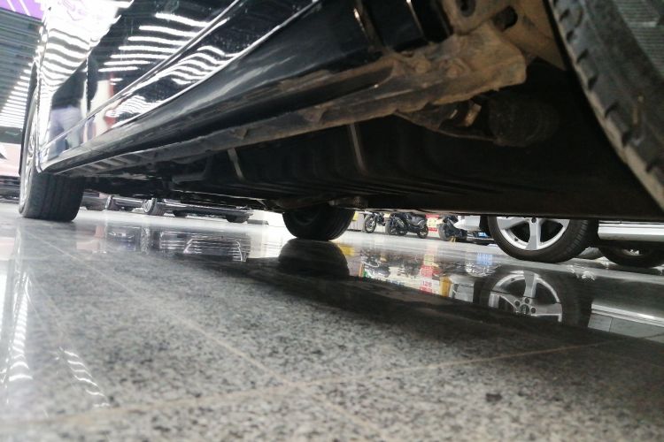 丰田 埃尔法 2021款 双擎 2.5L 尊贵版局部细节9002