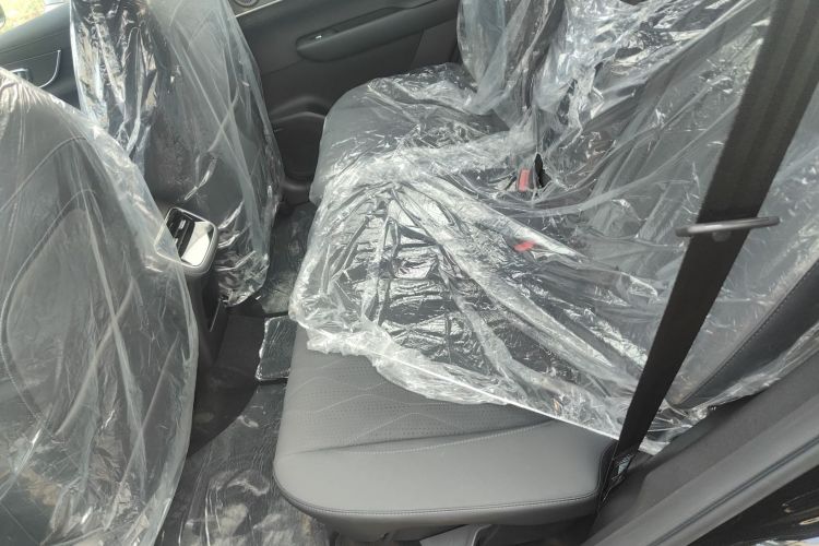 奇瑞 风云T8 2025款 1.5T 130km 舒适版5座中控内饰21