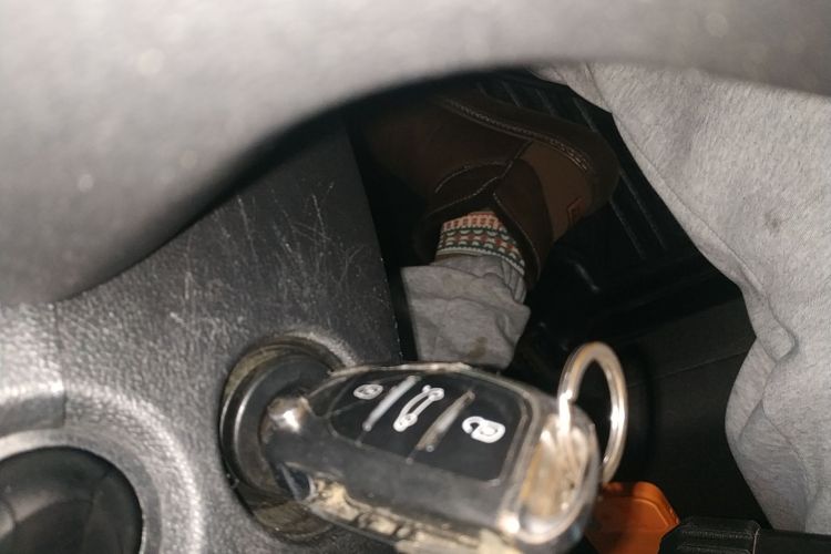 大众 捷达 2015款 1.6L 自动时尚型中控内饰11