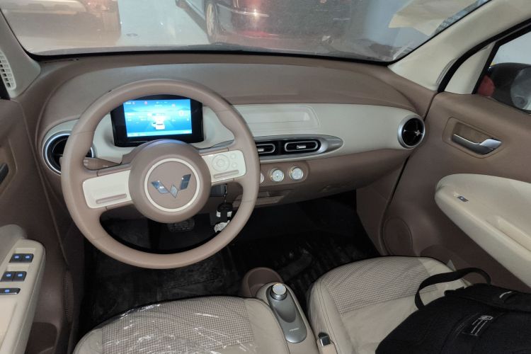 五菱汽车 宏光MINIEV 2025款 四门版 进阶款中控内饰16