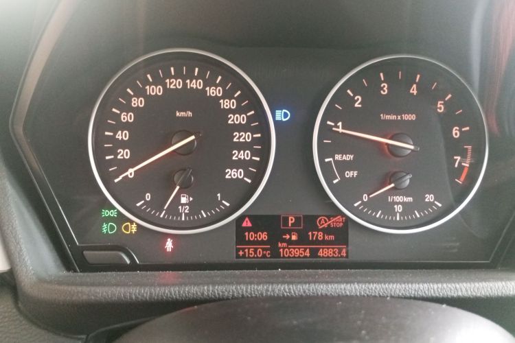 宝马X1 2016款 sDrive18Li 尊享型中控内饰14