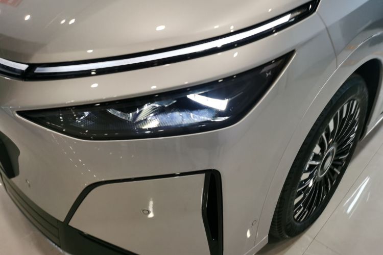 小鹏X9 2026款 增程版 1602 Ultra局部细节36