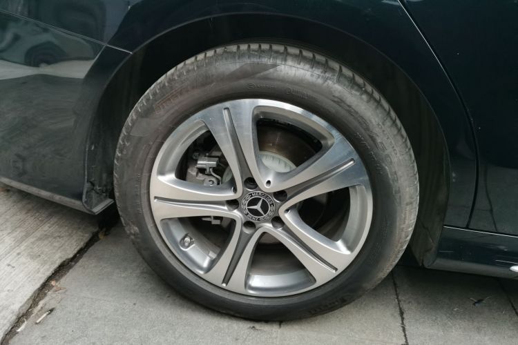 奔驰C级 2021款 C 260 L 运动版车身外观6008