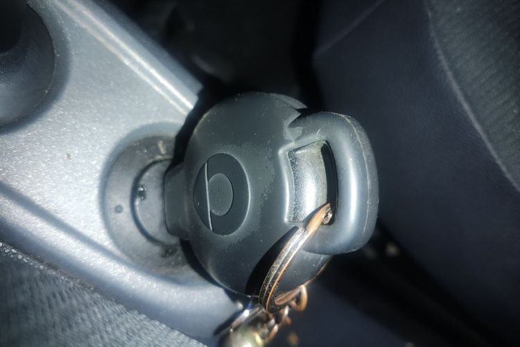 smart fortwo 2012款 1.0 MHD 硬顶舒适版中控内饰7001