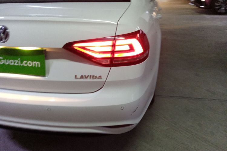 大众 2019款 朗逸启航 1.5L 自动风尚版 国VI车身外观9