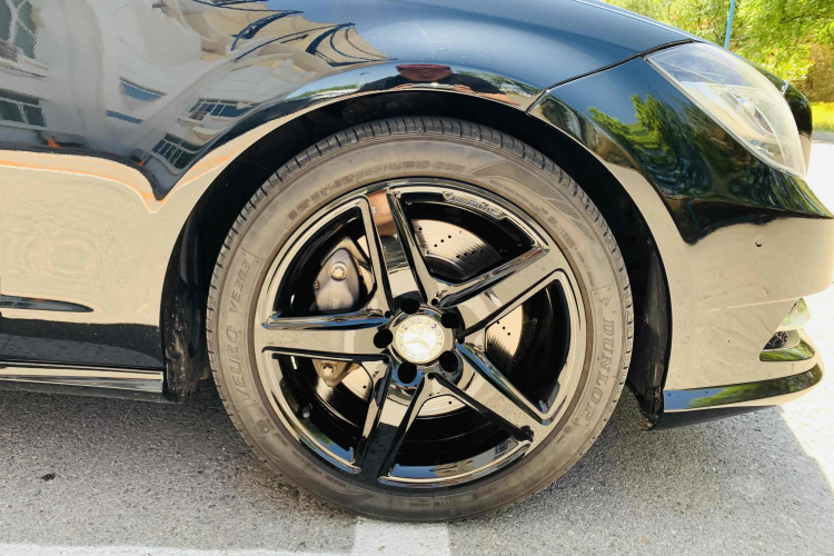 奔驰CLS 2013款 CLS 350 猎装时尚型车身外观35