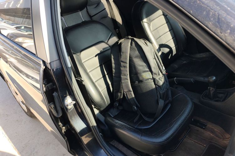 大众 捷达 2015款 1.4L 手动时尚型局部细节41