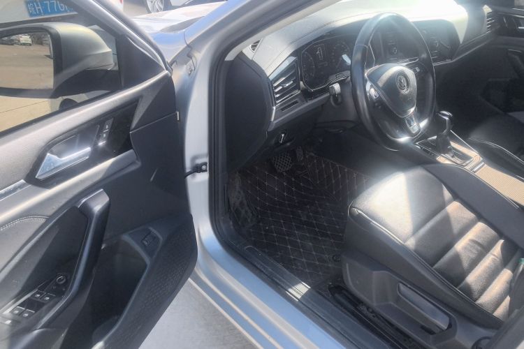 大众 速腾 2019款 280TSI DSG舒适型 国VI中控内饰20