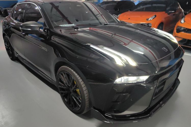 领克03 2025款 03+ 2.0TD 自动性能套装车身外观3