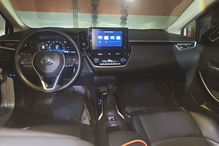 丰田 凌尚 2023款 2.0L 豪华版中控内饰12