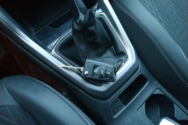 大众 途铠 2019款 1.5L 自动舒适版中控内饰11