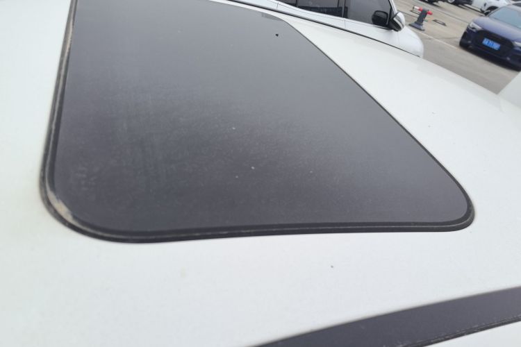 奔驰C级 2015款 C 180 L 运动型局部细节57