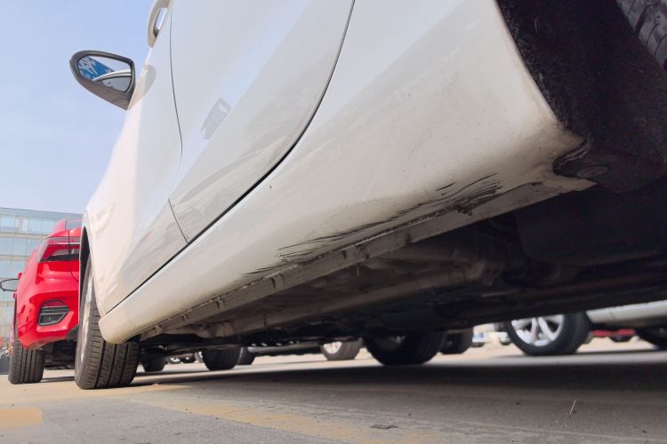 长安 逸动 2019款 高能版 1.6L GDI 手动先锋型 国VI局部细节9002