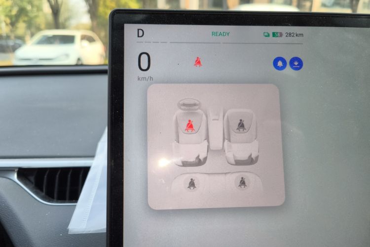 小鹏MONA M03 2024款 515 长续航中控内饰14