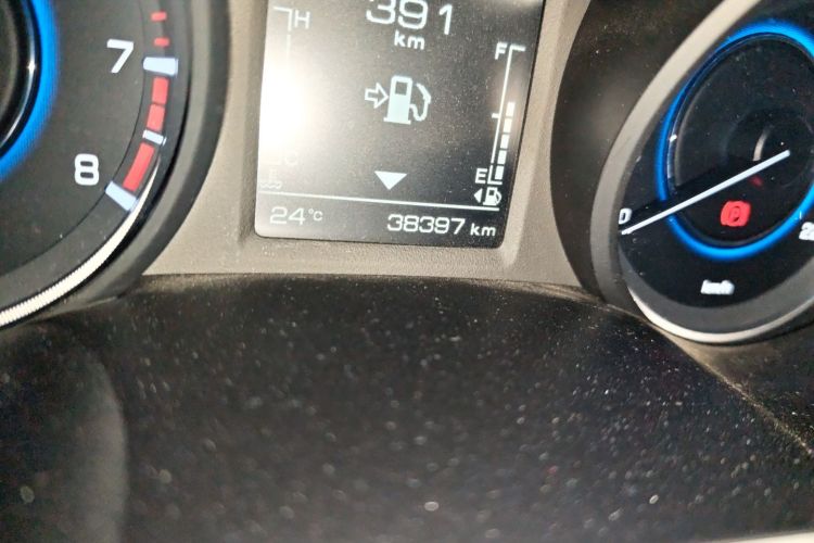 长安 逸动 2018款 XT 1.6L GDI 自动风潮型 国V中控内饰15