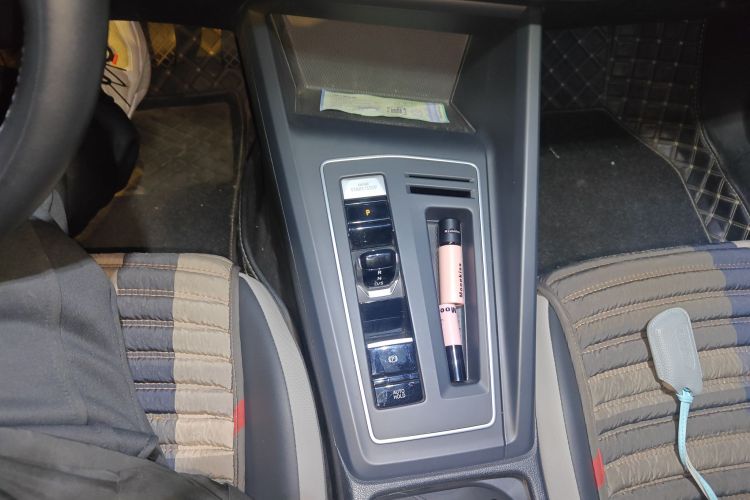 大众 高尔夫 2021款 280TSI DSG Pro中控内饰18