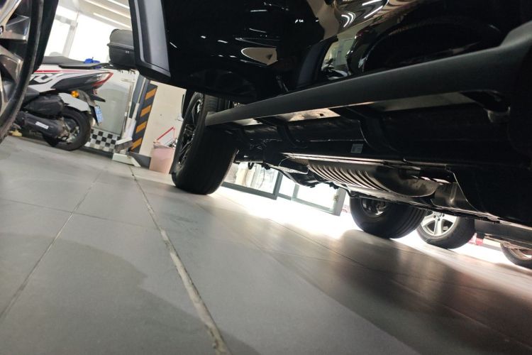 坦克300 2025款 2.4T 柴油版局部细节9001