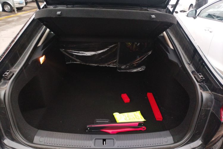 奔腾B70 2025款 龙耀版 1.5T 质享型机舱底盘23