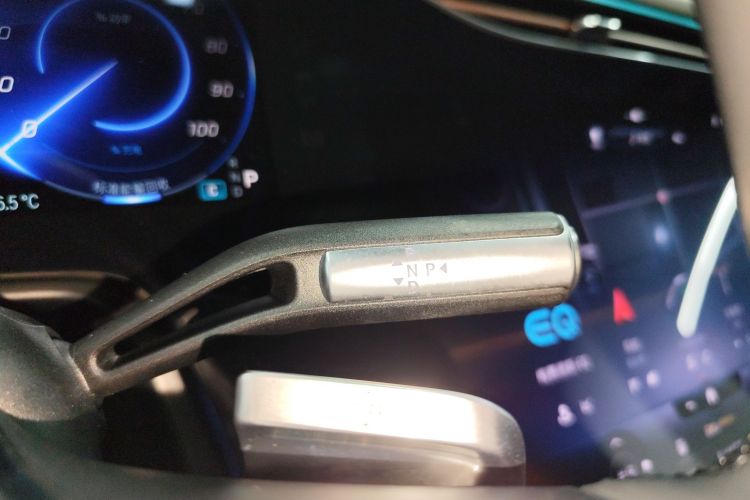 奔驰EQS 2022款 改款 450+ 先锋版局部细节18