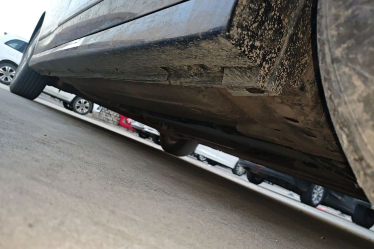 日产 轩逸 2012款 经典 1.6XE 手动舒适版局部细节9001