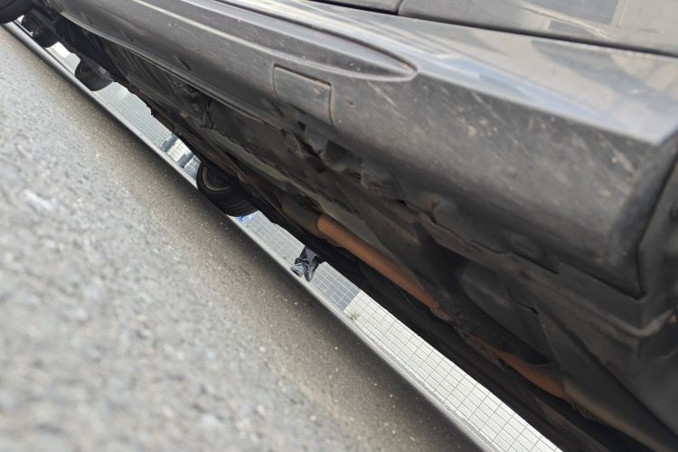 奔驰E级 2015款 E 260 L 运动型局部细节9001