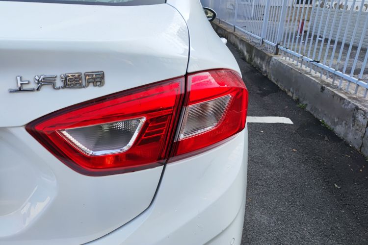 雪佛兰 科鲁兹 2017款 1.5L 自动炫锋版车身外观6005