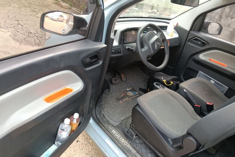 五菱汽车 宏光MINIEV 2020款 自在款 三元锂中控内饰20