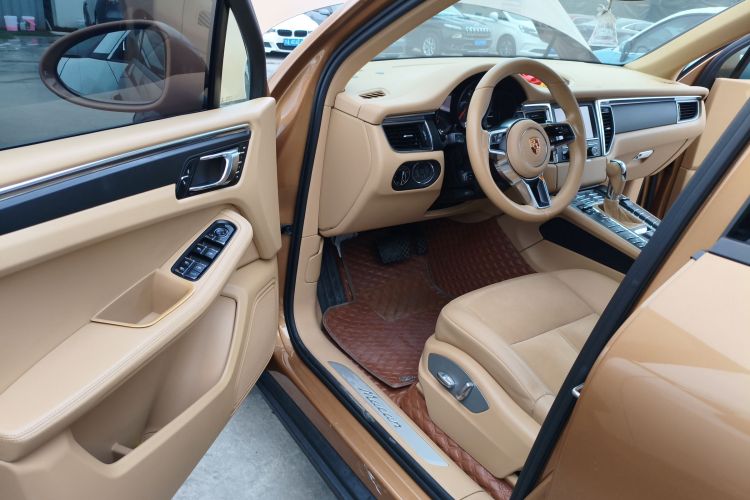 保时捷 2014款 Macan 2.0T中控内饰20