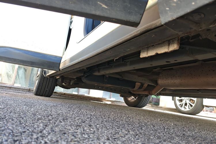 上汽大通MAXUS 大通G50 2019款 1.5T 自动豪华版 国V局部细节9001