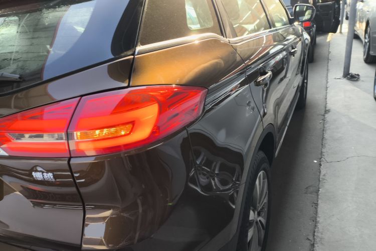 吉利汽车 博越 2016款 1.8TD 自动智慧型车身外观6006