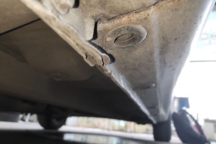 长安 逸动 2014款 1.6L 自动豪华型局部细节9002