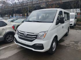上汽大通MAXUS 新途V80 2024款 傲运通超值版 6AMT 短轴超低顶127Ps 5/6座