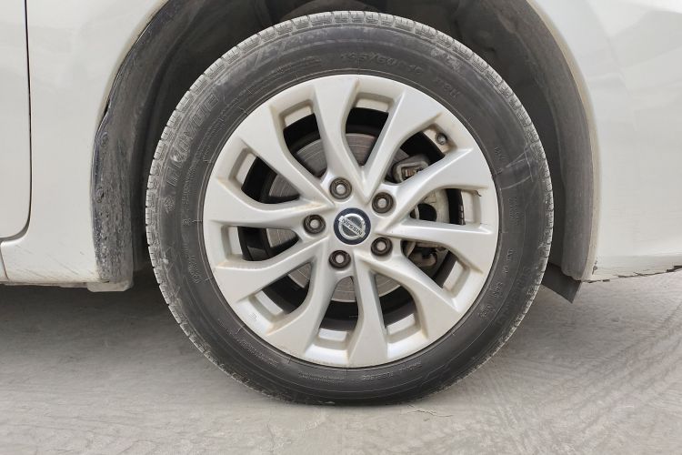 日产 轩逸 2016款 1.6XL  CVT尊享版车身外观10