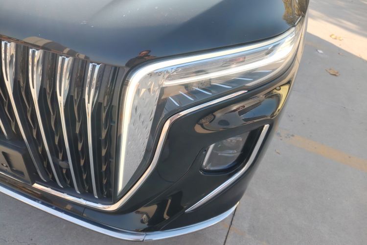 红旗HQ9 2023款 2.0T 智联旗韵版局部细节36