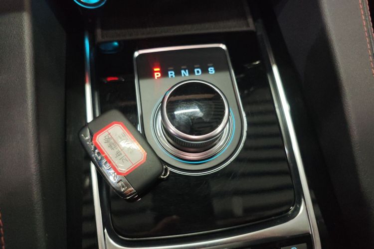 捷豹F-PACE 2020款 2.0T 赛旗版局部细节18