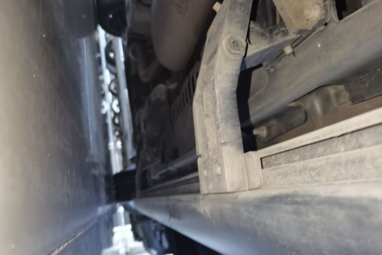 大众 迈特威 2019款 2.0TSI 四驱尊享版 7座局部细节9001