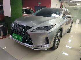雷克萨斯RX 2020款 改款 300 四驱典雅版