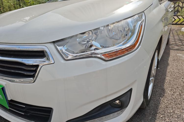 雪铁龙C4L 2014款 1.6THP 智驱版 自动劲智型车身外观36