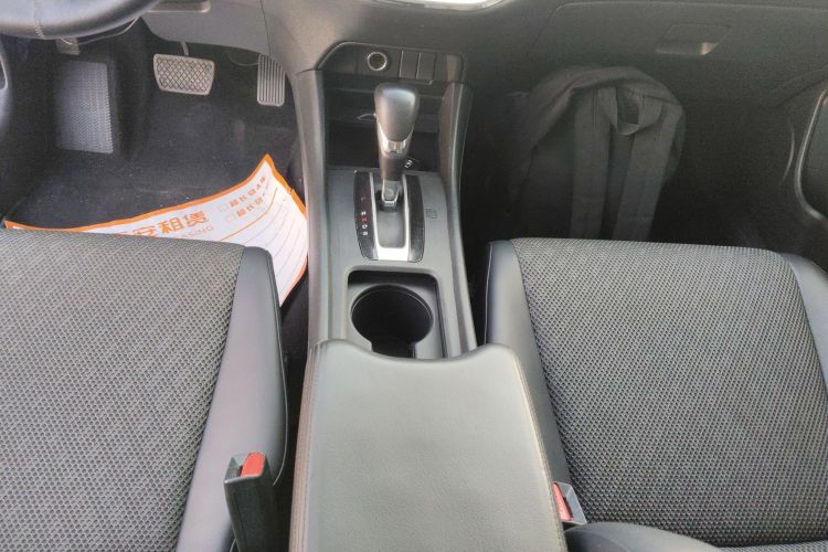 本田 杰德 2020款 1.8L 自动舒适版中控内饰18