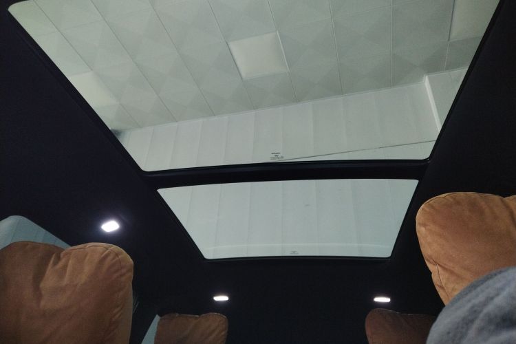 理想汽车 理想ONE 2021款 增程6座版中控内饰22