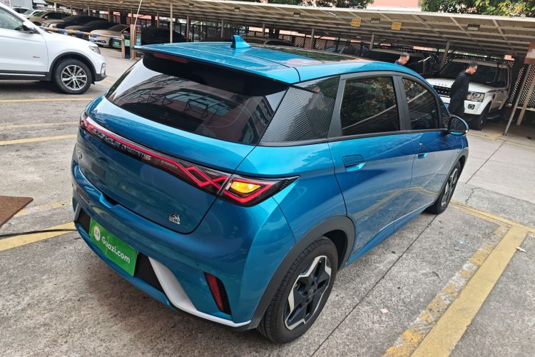 比亚迪 海豚 2021款 405km 时尚版车身外观7