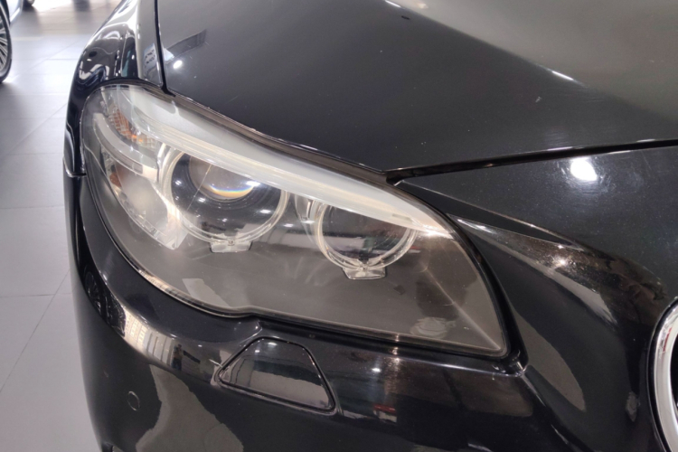 宝马5系 2017款 525Li 豪华设计套装车身外观6006