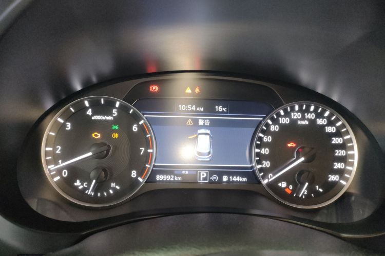 英菲尼迪QX50 2020款 2.0T 两驱时尚版局部细节14