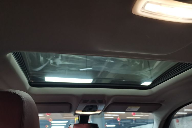 宝马X6 2018款 xDrive28i中控内饰22