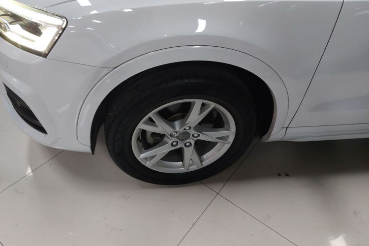 奥迪Q3 2018款 30周年年型 30 TFSI 时尚型车身外观6007