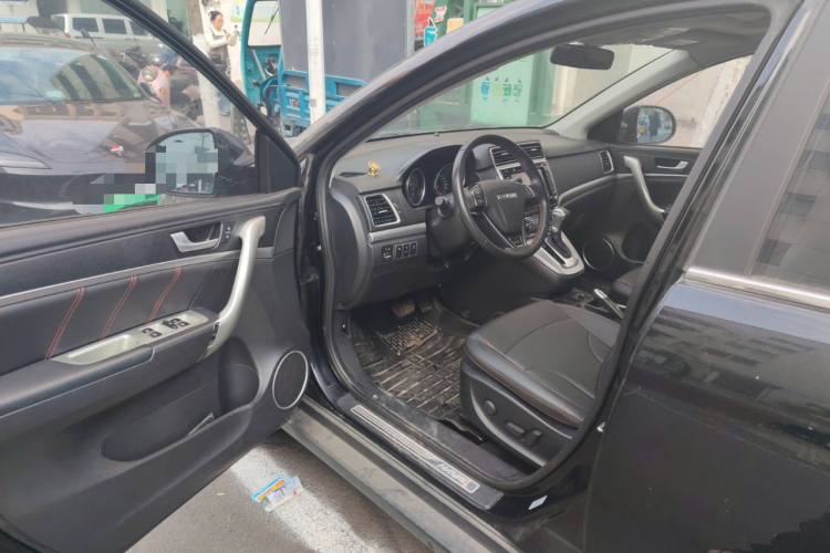 哈弗H6 2017款 红标 运动版 1.5T 自动两驱豪华型中控内饰20