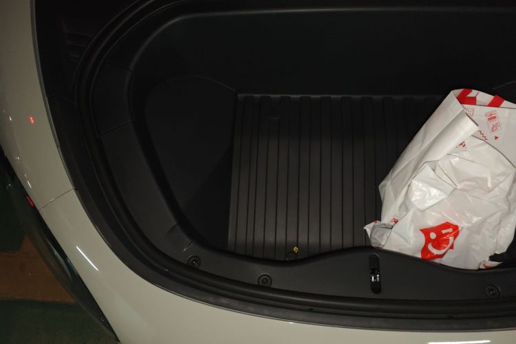 小米汽车 小米SU7 2024款 四驱超长续航高阶智驾Max版局部细节9006